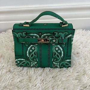 NDG green bag
